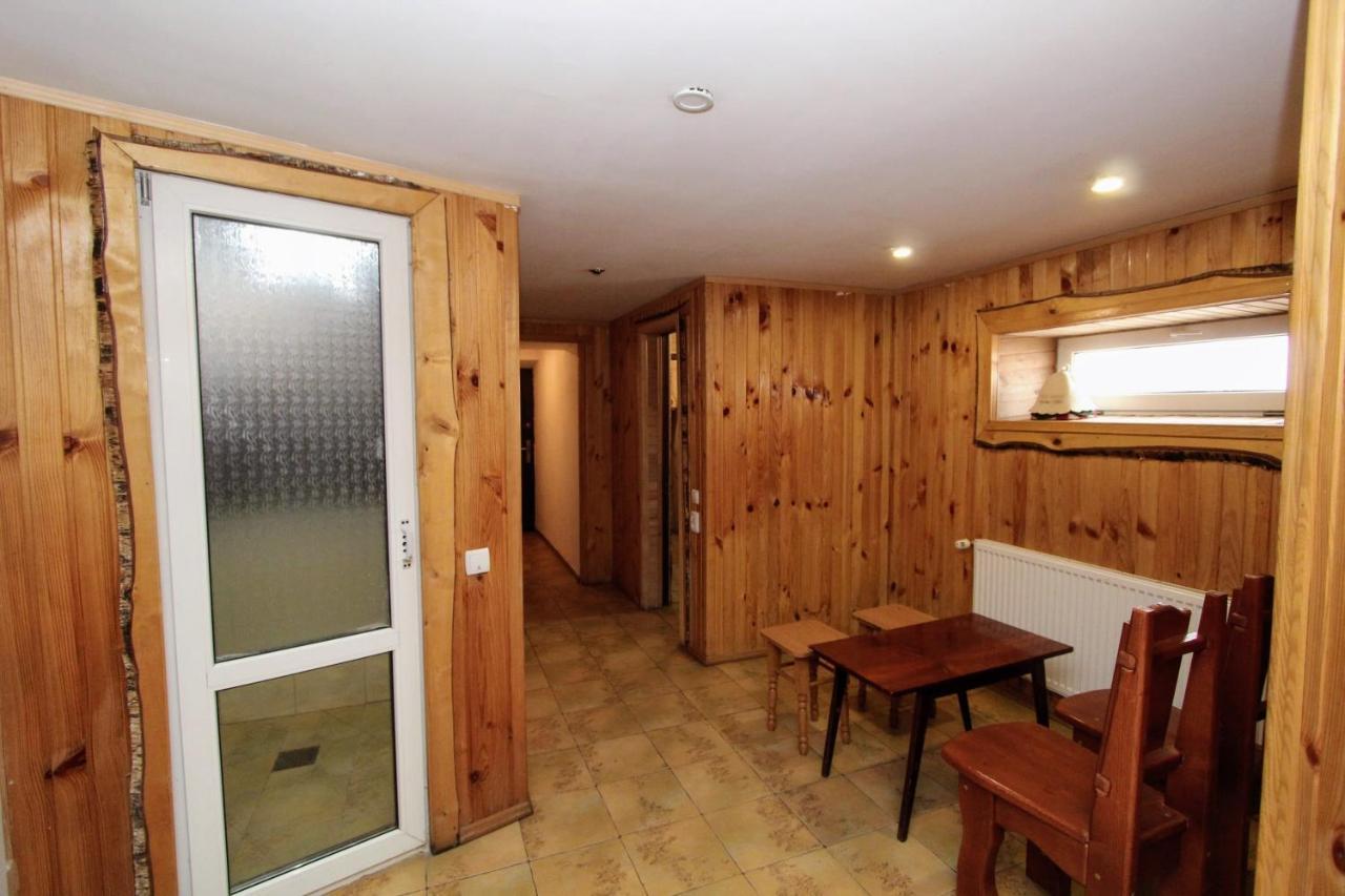 Котедж "Карпатський Краєвид" Yaremtche Extérieur photo